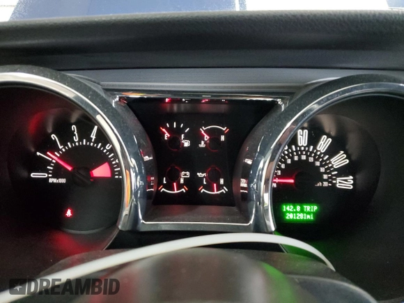 2008 Ford Mustang Deluxe with VIN 1ZVHT80N485194614, listed as a Copart auction lot 45477375 with 201,281 mi miles and Salvage Title. Bid and sale history available at DreamBid. Image 9.