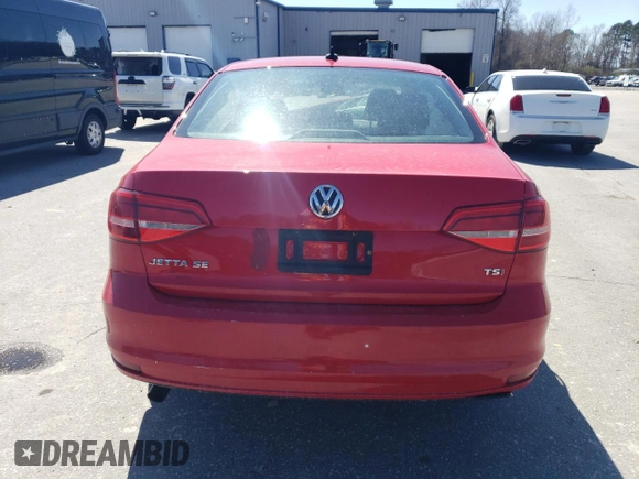 2015 Volkswagen Jetta SE z VIN 3VWD17AJ3FM295211, wystawiony jako Copart lot #48500305 z przebiegiem 136 155 mil mil oraz Szkoda całkowita • Salvage title. Historia ofert i sprzedaży dostępna na DreamBid. Obrazek 6.