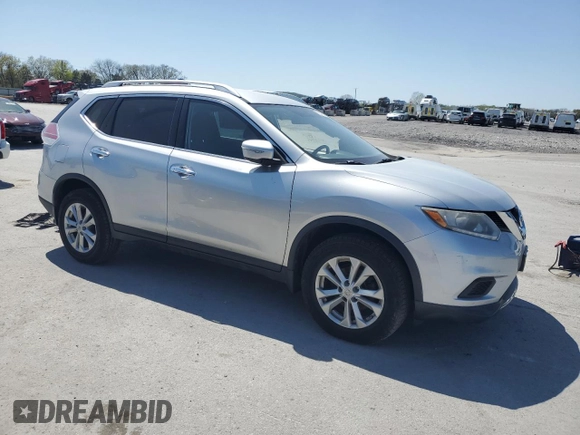2015 Nissan Rogue SV with VIN KNMAT2MVXFP568267, listed as a Copart auction lot 52093325 with 85,243 mi miles and Salvage Title. Bid and sale history available at DreamBid. Image 4.