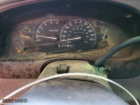 1998 Ford Ranger XL with VIN 1FTZR15X4WPA79052, listed as a Copart auction lot 50982525 with 251,714 mi miles and Salvage Title. Bid and sale history available at carsss.com. Image 9.