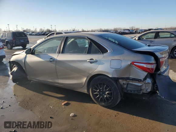 2015 Toyota Camry XLE with VIN 4T1BF1FK9FU930532, listed as a Copart auction lot 43039675 with Not Provided miles and Salvage Title. Bid and sale history available at DreamBid. Image 2.