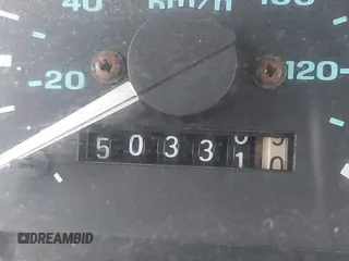 1993 Ford Ranger STX z VIN 1FTCR14X4PPB32017, wystawiony jako IAAI lot #41960294 z przebiegiem 50 331 mil mil oraz . Historia ofert i sprzedaży dostępna na DreamBid. Obrazek 12.