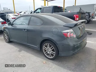 2008 Scion tC Spec z VIN JTKDE167X80265638, wystawiony jako IAAI lot #42355042 z przebiegiem 294 435 mil mil oraz . Historia ofert i sprzedaży dostępna na DreamBid. Obrazek 3.