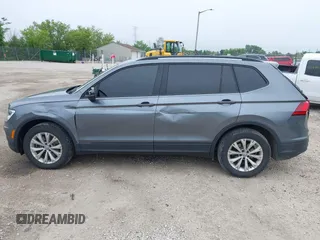 2019 Volkswagen Tiguan S с VIN 3VV1B7AX1KM062009, выставлен на аукционе IAAI как лот 42587119 с пробегом 57 836 миль миль и . История ставок и продаж доступна на DreamBid. Изображение 15.