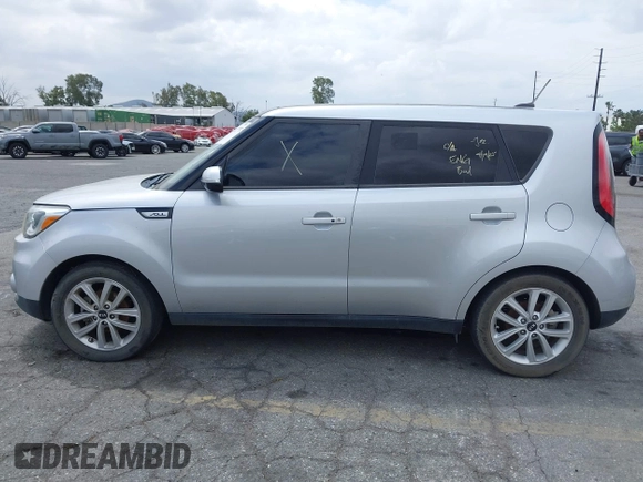 2018 Kia Soul + with VIN KNDJP3A55J7610187, listed as a IAAI auction lot 42121752 with 65,204 mi miles. Bid and sale history available at carsss.com. Image 14.