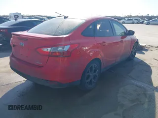 2014 Ford Focus SE with VIN 1FADP3F23EL196356, listed as a IAAI auction lot 41781531 with 154,186 mi miles. Bid and sale history available at carsss.com. Image 4.