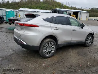 2022 Toyota Venza LE with VIN JTEAAAAH4NJ103494, listed as a Copart auction lot 48711773 with 10,202 mi miles. Bid and sale history available at carsss.com. Image 3.