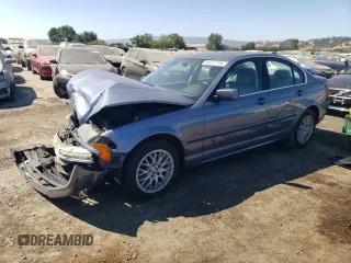 1999 BMW 3 Series 328i with VIN WBAAM5331XFR02186, listed as a Copart auction lot 66237144 with 0 mi miles and Salvage Title. Bid and sale history available at carsss.com. Image 1.