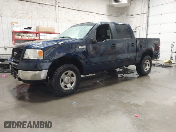 2005 Ford F-150 XLT with VIN 1FTPW14505FA67257, listed as a IAAI auction lot 41778749 with 194,373 mi miles. Bid and sale history available at carsss.com. Image 18.