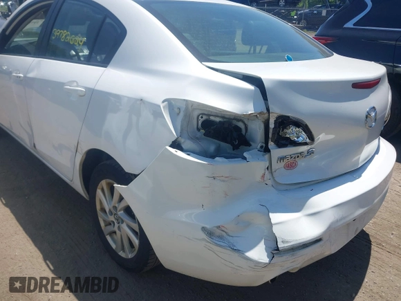 2013 Mazda 3 i Grand Touring with VIN JM1BL1WP9D1788366, listed as a IAAI auction lot 39782624 with 229,243 mi miles and . Bid and sale history available at DreamBid. Image 6.