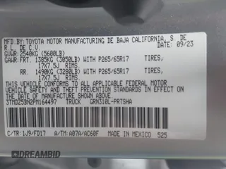 2023 Toyota Tacoma SR5 z VIN 3TMDZ5BN2PM164497, wystawiony jako IAAI lot #42034519 z przebiegiem 25 451 mil mil oraz . Historia ofert i sprzedaży dostępna na DreamBid. Obrazek 9.