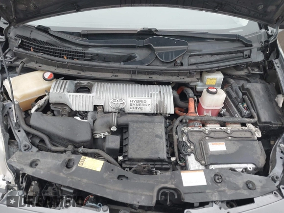 2015 Toyota Prius Four with VIN JTDKN3DU2F0423129, listed as a IAAI auction lot 42191691 with 181,365 mi miles and . Bid and sale history available at DreamBid. Image 10.