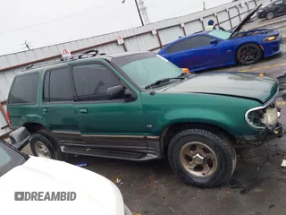 2000 Ford Explorer XLT с VIN 1FMZU63P9YUB63432, выставлен на аукционе IAAI как лот 41553738 с пробегом 332 946 миль миль и . История ставок и продаж доступна на DreamBid. Изображение 13.