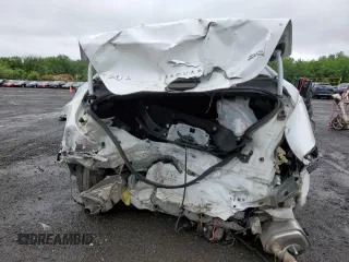 2013 Jaguar XJ Portfolio with VIN SAJWJ2GD6D8V49917, listed as a Copart auction lot 59896475 with Not provided miles and Salvage title. Bid and sale history available at DreamBid. Image 6.