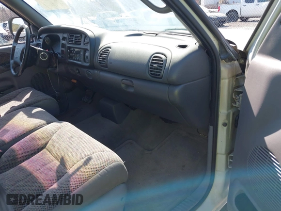 1998 Dodge 1500 with VIN 1B7HC13Y5WJ259541, listed as a IAAI auction lot 41758725 with Not provided miles and . Bid and sale history available at DreamBid. Image 5.