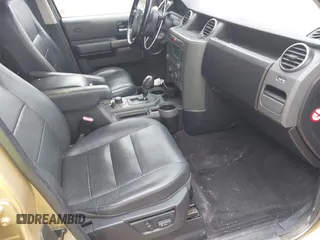 2005 Land Rover LR3 SE z VIN SALAA25445A301437, wystawiony jako IAAI lot #42295091 z przebiegiem 213 744 mil mil oraz . Historia ofert i sprzedaży dostępna na DreamBid. Obrazek 5.
