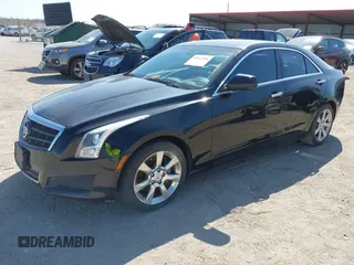 2013 Cadillac ATS z VIN 1G6AA5RX3D0175365, wystawiony jako IAAI lot #42024806 z przebiegiem 107 133 mil mil oraz . Historia ofert i sprzedaży dostępna na DreamBid. Obrazek 2.