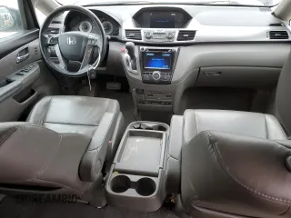 2015 Honda Odyssey Touring Elite with VIN 5FNRL5H97FB112237, listed as a Copart auction lot 44789195 with 152,165 mi miles and Salvage Title. Bid and sale history available at DreamBid. Image 8.
