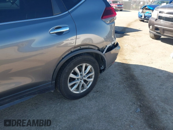 2019 Nissan Rogue SV with VIN KNMAT2MT3KP536429, listed as a IAAI auction lot 41691788 with 101,269 mi miles. Bid and sale history available at carsss.com. Image 6.