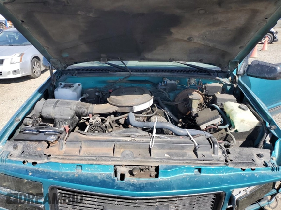 1995 GMC Sierra 1500 with VIN 1GTGC29N5SE541812, listed as a Copart auction lot 72408103 with 193,899 mi miles and Salvage Title. Bid and sale history available at DreamBid. Image 11.