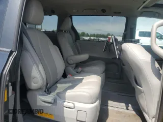 2014 Toyota Sienna Limited z VIN 5TDDK3DC2ES075367, wystawiony jako Copart lot #54010085 z przebiegiem 148 312 mil mil oraz Szkoda całkowita • Salvage title. Historia ofert i sprzedaży dostępna na DreamBid. Obrazek 11.