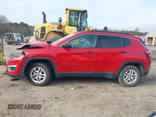 2019 Jeep Compass Sport с VIN 3C4NJCAB6KT726438, выставлен на аукционе IAAI как лот 41459110 с пробегом 125 000 миль миль и . История ставок и продаж доступна на DreamBid. Изображение 14.