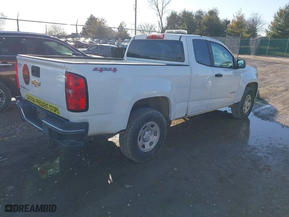 2019 Chevrolet Colorado 4WD Work Truck with VIN 1GCHTBEN0K1152707, listed as a IAAI auction lot 41667933 with 105,816 mi miles. Bid and sale history available at carsss.com. Image 4.