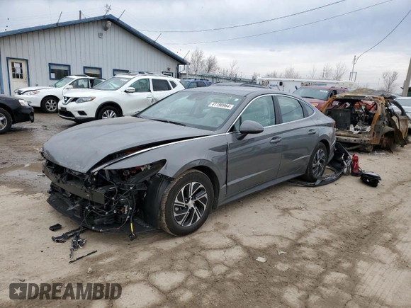 2022 Hyundai Sonata Hybrid Blue with VIN KMHL24JJ2NA037604, listed as a Copart auction lot 41190964 with 16,490 mi miles and Salvage Title. Bid and sale history available at carsss.com. Image 1.