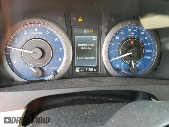 2020 Toyota Sienna LE Auto Access Seat with VIN 5TDKZ3DC0LS087095, listed as a Copart auction lot 48288585 with 81,203 mi miles and Salvage Title. Bid and sale history available at DreamBid. Image 9.