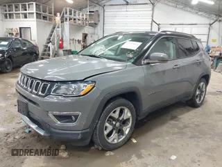 2020 Jeep Compass Limited z VIN 3C4NJCCB9LT108111, wystawiony jako IAAI lot #42369664 z przebiegiem 83 355 mil mil oraz . Historia ofert i sprzedaży dostępna na DreamBid. Obrazek 17.