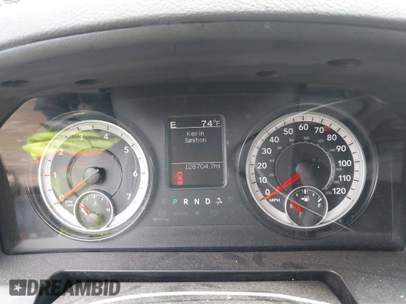 2017 Ram 1500 Tradesman с VIN 1C6RR7FG2HS620527, выставлен на аукционе IAAI как лот 42270624 с пробегом 128 704 миль миль и . История ставок и продаж доступна на DreamBid. Изображение 7.