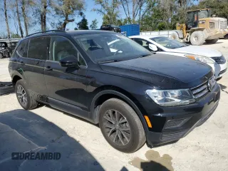 2020 Volkswagen Tiguan SE with VIN 3VV3B7AX0LM096422, listed as a Copart auction lot 48851125 with 78,100 mi miles and Salvage Title. Bid and sale history available at DreamBid. Image 4.