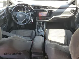 2016 Scion iM z VIN JTNKARJE4GJ510596, wystawiony jako Copart lot #52618105 z przebiegiem 96 082 mil mil oraz Szkody całkowita. Historia ofert i sprzedaży dostępna na DreamBid. Obrazek 8.