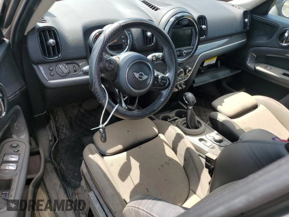 2018 MINI Countryman Cooper S with VIN WMZYT5C38J3D82939, listed as a Copart auction lot 69400874 with 0 mi miles and Salvage Title. Bid and sale history available at carsss.com. Image 8.