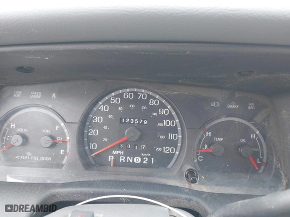 2003 Ford Crown Victoria LX with VIN 2FAFP74WX3X154904, listed as a IAAI auction lot 42094274 with 123,579 mi miles. Bid and sale history available at carsss.com. Image 7.