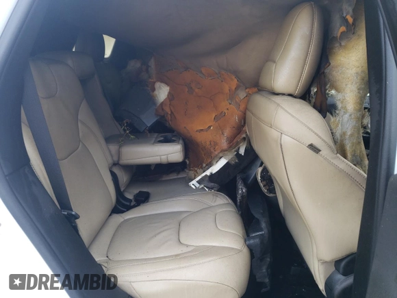 2015 Jeep Cherokee Limited with VIN 1C4PJLDS1FW584617, listed as a Copart auction lot 73677314 with Not Provided miles and Salvage Title. Bid and sale history available at DreamBid. Image 11.
