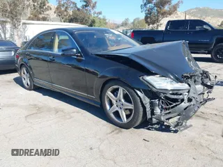 2010 Mercedes-Benz S 550 with VIN WDDNG7BB9AA348096, listed as a IAAI auction lot 41865468 with 128,845 mi miles and . Bid and sale history available at DreamBid. Image 1.