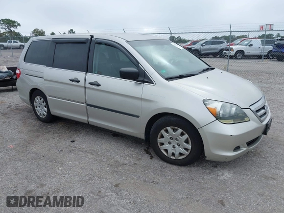 2006 Honda Odyssey LX with VIN 5FNRL38206B129663, listed as a IAAI auction lot 40978284 with 290,666 mi miles. Bid and sale history available at carsss.com. Image 1.