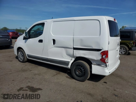 2016 Nissan NV200 S z VIN 3N6CM0KN1GK695339, wystawiony jako Copart lot #55224155 z przebiegiem 20 396 mil mil oraz Szkody całkowita. Historia ofert i sprzedaży dostępna na DreamBid. Obrazek 2.
