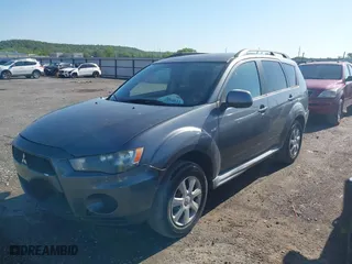 2012 Mitsubishi Outlander ES with VIN JA4AS2AWXCU002066, listed as a IAAI auction lot 42084033 with 160,597 mi miles. Bid and sale history available at carsss.com. Image 2.
