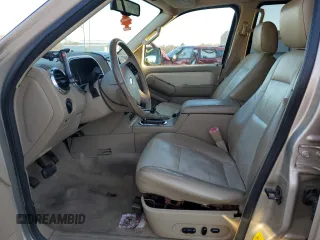 2007 Ford Explorer Limited с VIN 1FMEU75827UA80627, выставлен на аукционе Copart как лот 45568155 с пробегом 184 550 миль миль и Списание • Salvage title. История ставок и продаж доступна на DreamBid. Изображение 7.