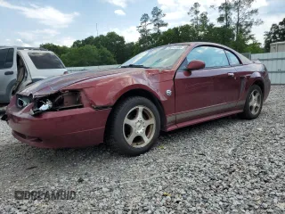 2004 Ford Mustang Standard z VIN 1FAFP40454F115475, wystawiony jako Copart lot #56013105 z przebiegiem 162 564 mil mil oraz Szkoda całkowita • Salvage title. Historia ofert i sprzedaży dostępna na DreamBid. Obrazek 1.