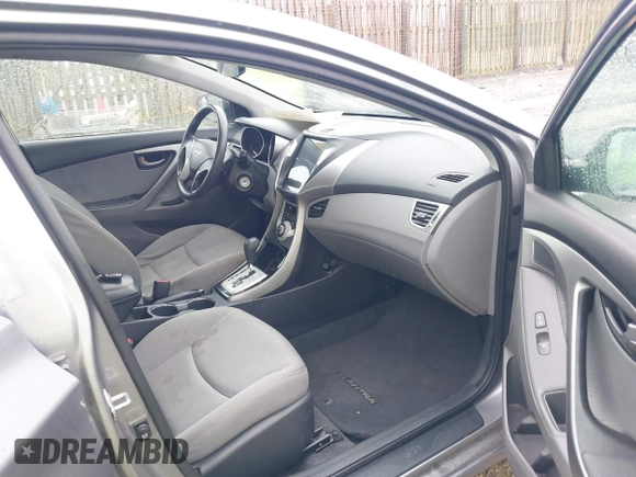2012 Hyundai Elantra Limited с VIN KMHDH4AE6CU274372, выставлен на аукционе IAAI как лот 42319413 с пробегом 243 770 миль миль и . История ставок и продаж доступна на DreamBid. Изображение 5.