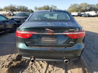 2017 Jaguar XF 35t Prestige with VIN SAJBE4BV1HCY30847, listed as a Copart auction lot 78914324 with 33,592 mi miles and Salvage Title. Bid and sale history available at carsss.com. Image 6.