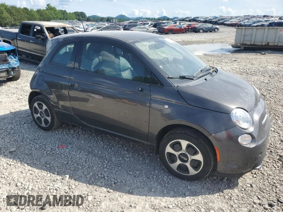 2016 FIAT 500e z VIN 3C3CFFGE3GT121963, wystawiony jako Copart lot #61745365 z przebiegiem 44 249 mil mil oraz Szkoda całkowita • Salvage title. Historia ofert i sprzedaży dostępna na DreamBid. Obrazek 4.