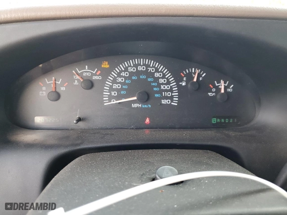 2002 Dodge Ram Van Conversion with VIN 2B6HB11Y22K104857, listed as a Copart auction lot 47653645 with 207,225 mi miles and Clean Title. Bid and sale history available at carsss.com. Image 9.