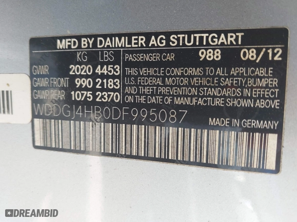 2013 Mercedes-Benz C-Class C 250 with VIN WDDGJ4HB0DF995087, listed as a IAAI auction lot 41960297 with 104,348 mi miles. Bid and sale history available at carsss.com. Image 9.