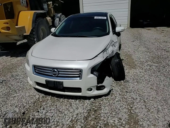 2014 Nissan Maxima SV with VIN 1N4AA5AP1EC453369, listed as a Copart auction lot 52077375 with 139,554 mi miles and Salvage Title. Bid and sale history available at DreamBid. Image 14.