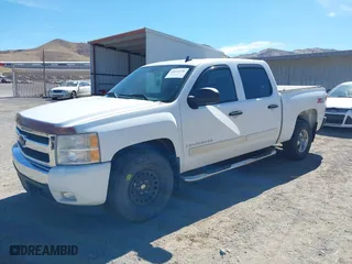 2007 Chevrolet Silverado 1500 LS with VIN 2GCEK13C071539373, listed as a IAAI auction lot 40411136 with 168,254 mi miles. Bid and sale history available at carsss.com. Image 17.