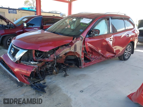 2016 Nissan Pathfinder SV with VIN 5N1AR2MN6GC621713, listed as a IAAI auction lot 41275408 with 136,017 mi miles. Bid and sale history available at carsss.com. Image 18.